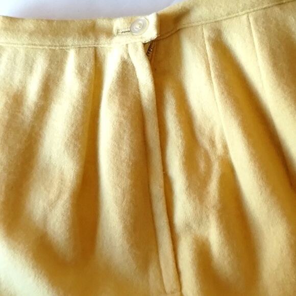 Bobbie Brooks Vintage Union Made NEW Butter Yellow Wool Blend Mini Skirt 5 - Picture 3 of 13